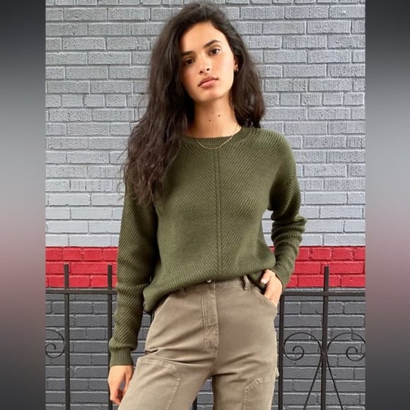 ❗️SOLD❗️Wilfred Free Isabelli Sweater Size XS - Picture 2 of 9